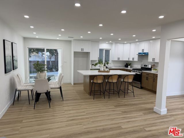 10419 Vassar Avenue, Chatsworth (los Angeles), CA 91311