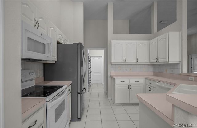 3200 S Franklin Terrace, Inverness, FL 34450