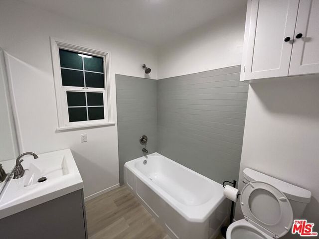 11010 Condon Avenue, Inglewood, CA 90304