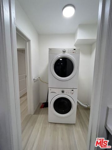 11010 Condon Avenue, Inglewood, CA 90304