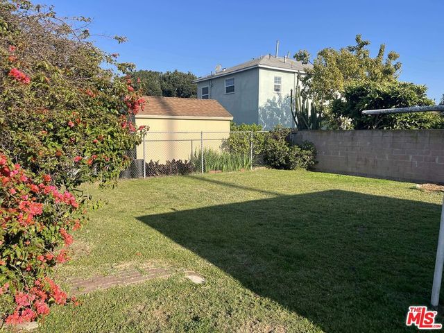 11010 Condon Avenue, Inglewood, CA 90304