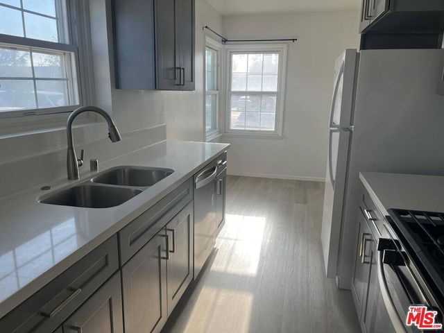 11010 Condon Avenue, Inglewood, CA 90304