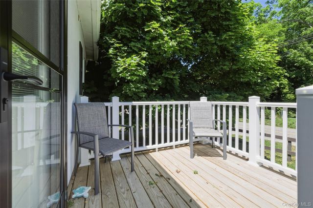 2 North Street, Manorville, NY 11949