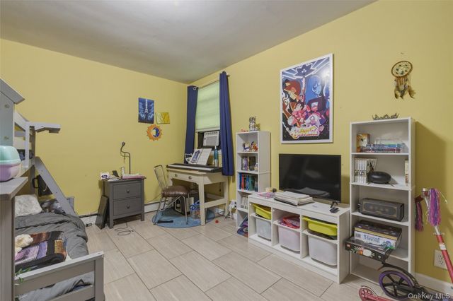 2 North Street, Manorville, NY 11949
