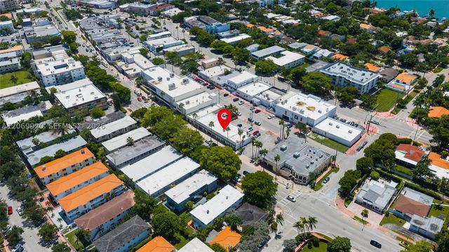1226 Normandy Dr, Miami Beach, FL 33141
