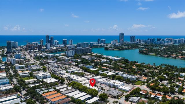 1226 Normandy Dr, Miami Beach, FL 33141