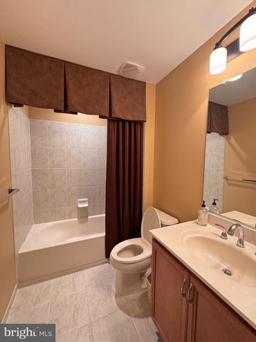 5117 FALDO DR, Haymarket, VA 20169