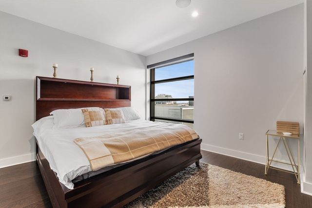 14 West Broadway 7L, Boston, MA 02127