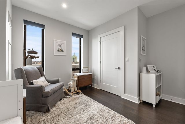 14 West Broadway 7L, Boston, MA 02127