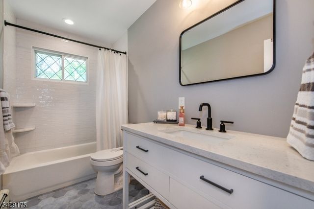 149 PARK AVE, Randolph Twp., NJ 07869