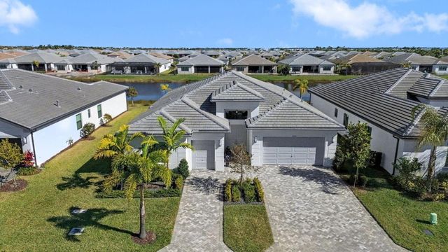 12433 SW Crystal Cove Drive, Port St. Lucie, Port St Lucie, FL 34987