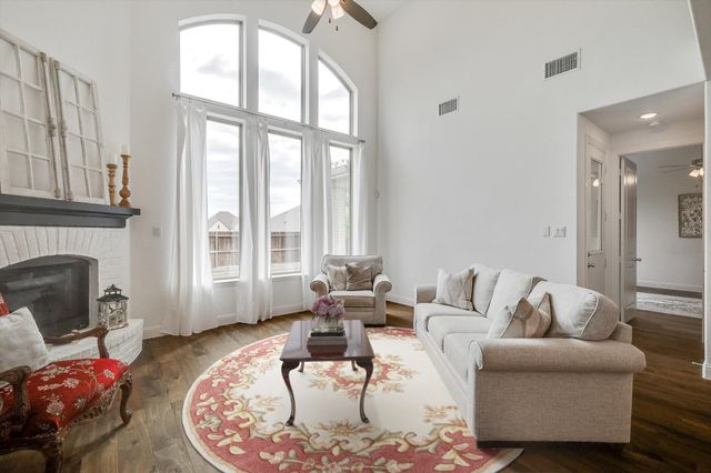 7405 Winterbloom Way, Fort Worth, TX 76123