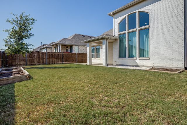7405 Winterbloom Way, Fort Worth, TX 76123