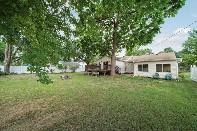 8423 16th Avenue S, Bloomington, MN 55425