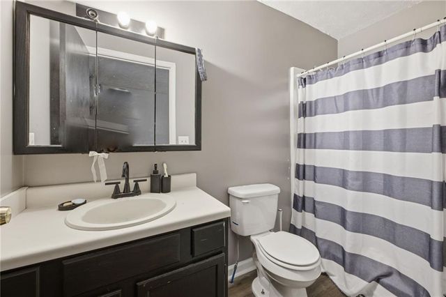 379 Bozeman Road NW, White, GA 30184