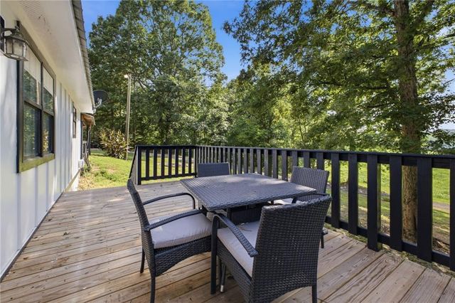379 Bozeman Road NW, White, GA 30184