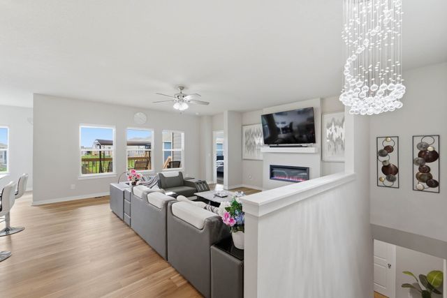 2811 NW Cedarwood Drive, Ankeny, IA 50023