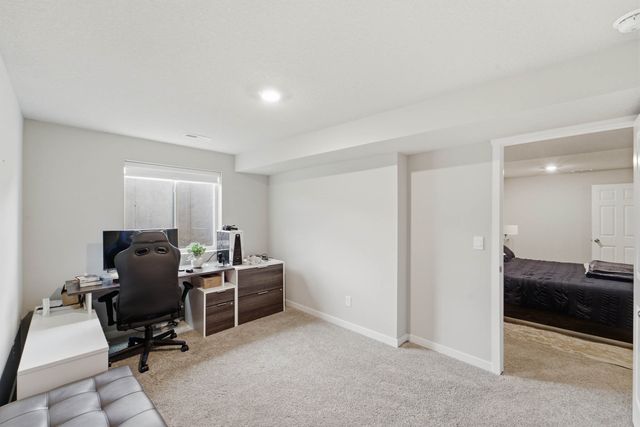 2811 NW Cedarwood Drive, Ankeny, IA 50023