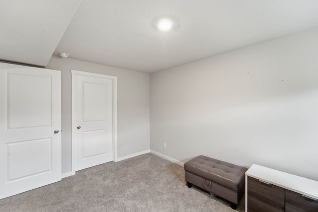 2811 NW Cedarwood Drive, Ankeny, IA 50023