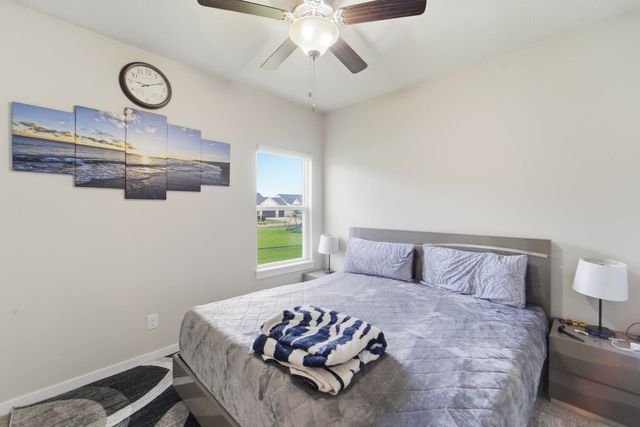 2811 NW Cedarwood Drive, Ankeny, IA 50023