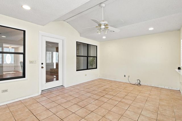 13402 Ramrod DR, Manchaca, TX 78652
