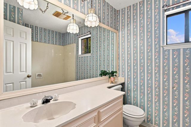 13402 Ramrod DR, Manchaca, TX 78652