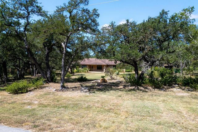 13402 Ramrod DR, Manchaca, TX 78652
