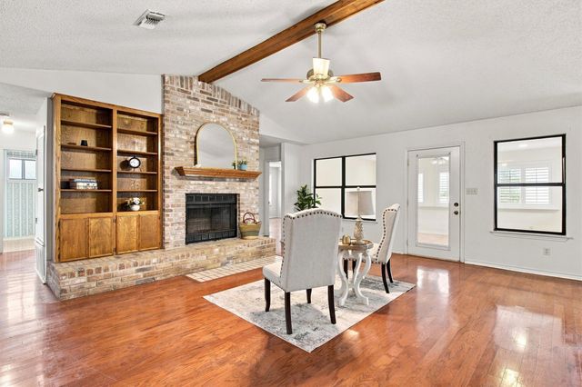 13402 Ramrod DR, Manchaca, TX 78652