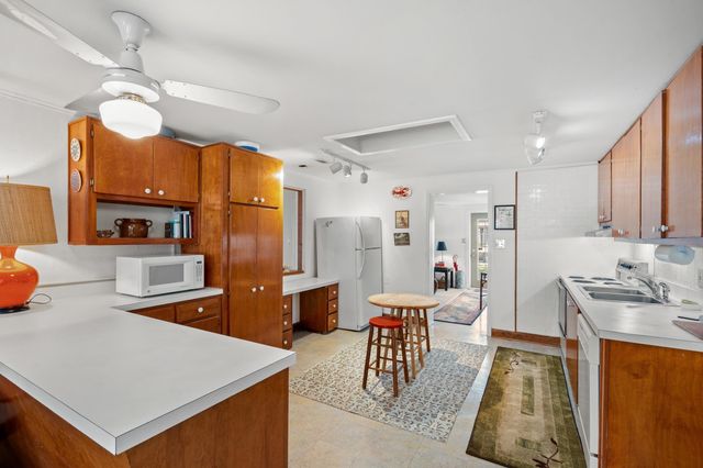 312 15th Ave. S, Surfside Beach, SC 29575