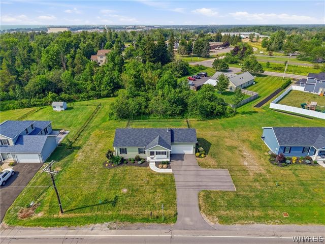 3880 Big Tree Road, Hamburg, NY 14075