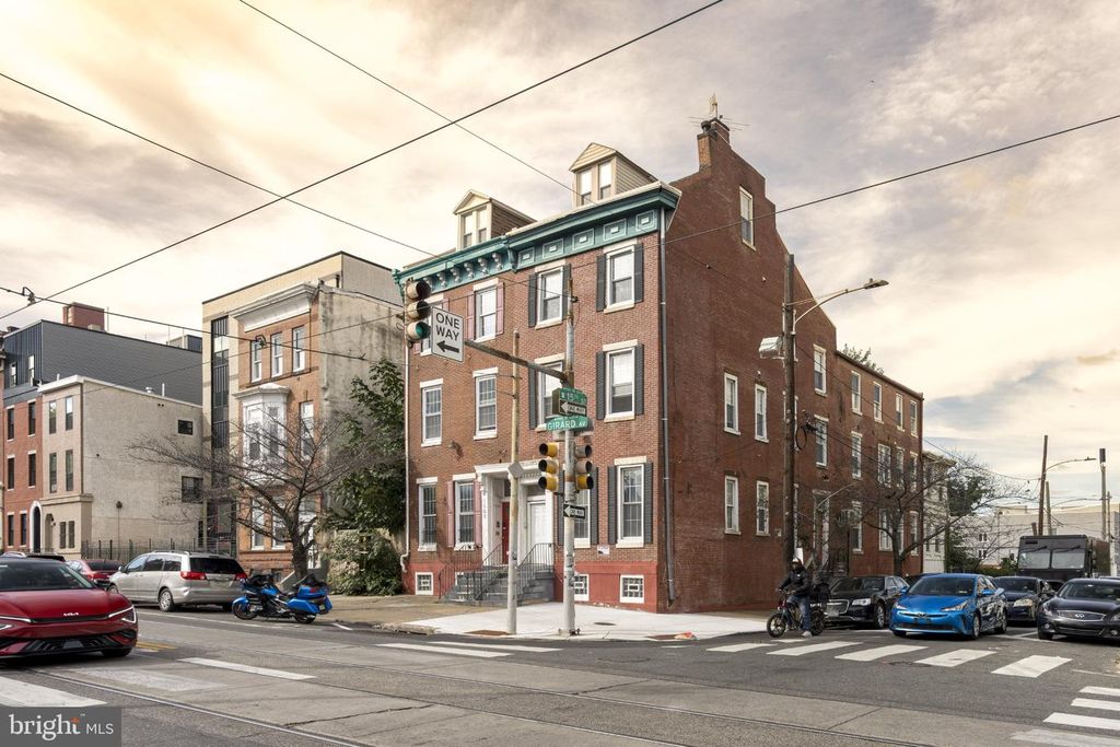1501 W GIRARD AVE, PHILADELPHIA, PA 19130 — photo 2