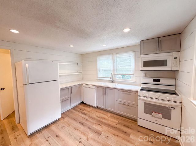 1017 White Lane, Gastonia, NC 28052