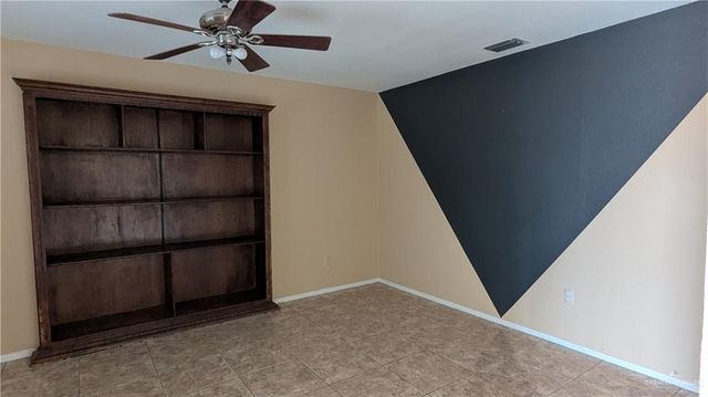 1206 E Palma Vista Drive, Palmview, TX 78572