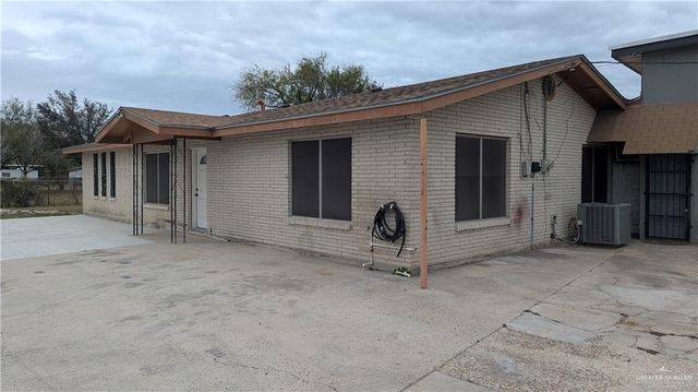 1206 E Palma Vista Drive, Palmview, TX 78572