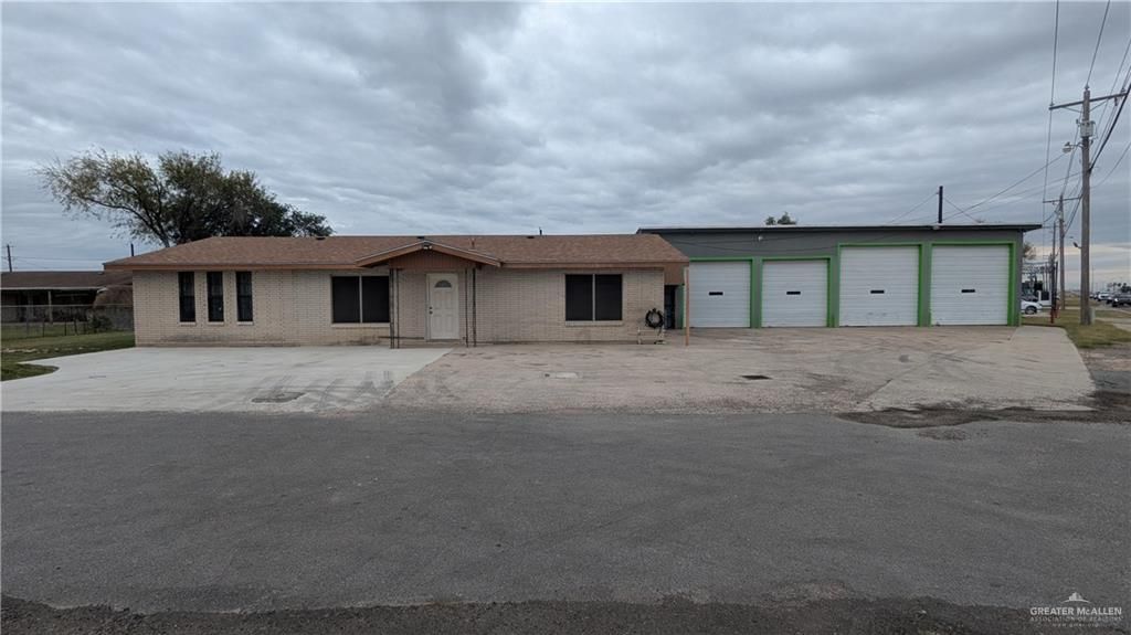 1206 E Palma Vista Drive, Palmview, TX 78572