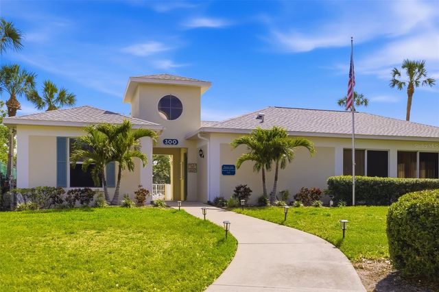 319 SUNSET LAKE BOULEVARD, Venice, FL 34292