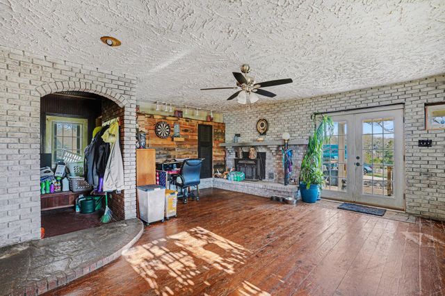 728 Kenton Station Road, Alexandria, KY 41001
