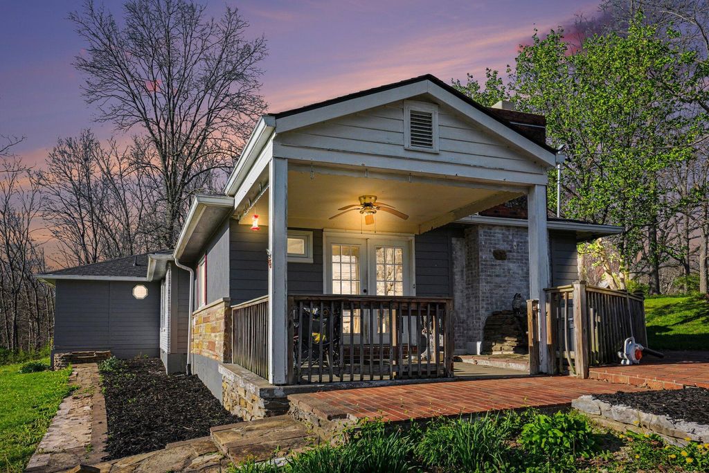 728 Kenton Station Road, Alexandria, KY 41001