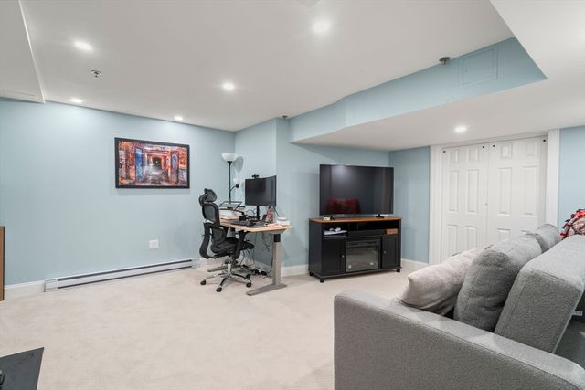 45 Sumner St 45, Quincy, MA 02169