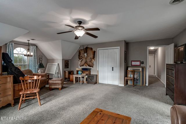 230 Fieldcrest Drive, Jefferson City, TN 37760
