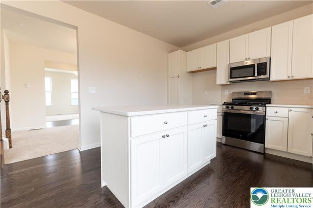 3686 Samantha Lane, Upper Milford Twp, PA 18062