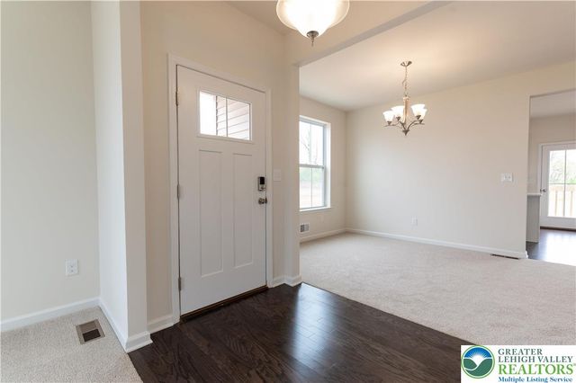 3686 Samantha Lane, Upper Milford Twp, PA 18062