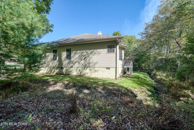 14 Holly Court, Crossville, TN 38558