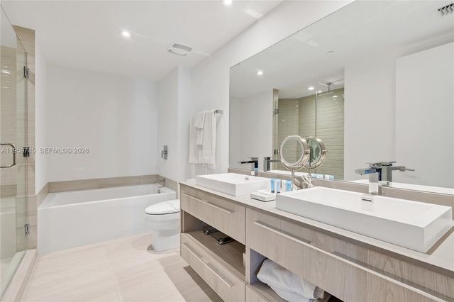 4010 S Ocean Dr R2301, Hollywood, FL 33019