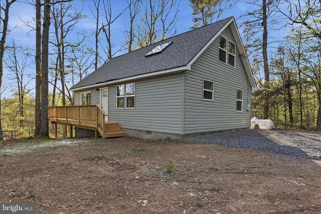 173 DEAD END LN, Berkeley Springs, WV 25411