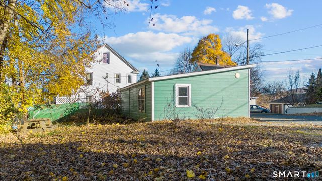50 Hillside Place, Bristol, CT 06010