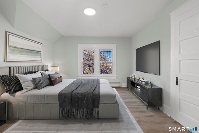 50 Hillside Place, Bristol, CT 06010