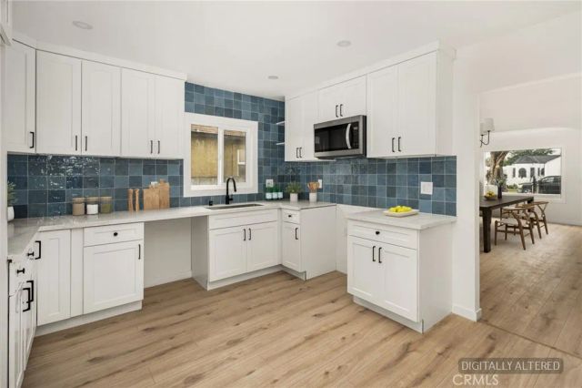 1911 W 65th, Los Angeles, CA 90047