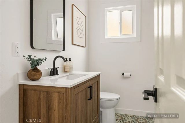 1911 W 65th, Los Angeles, CA 90047