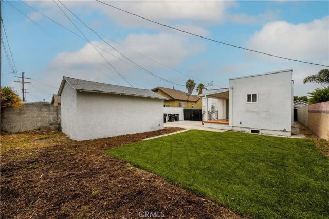 1911 W 65th, Los Angeles, CA 90047
